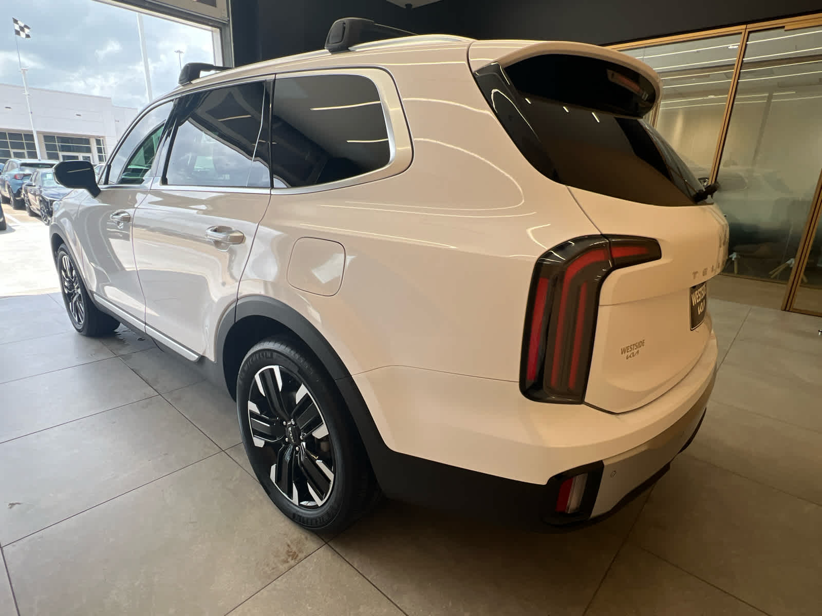 2024 Kia Telluride SX Prestige - 2