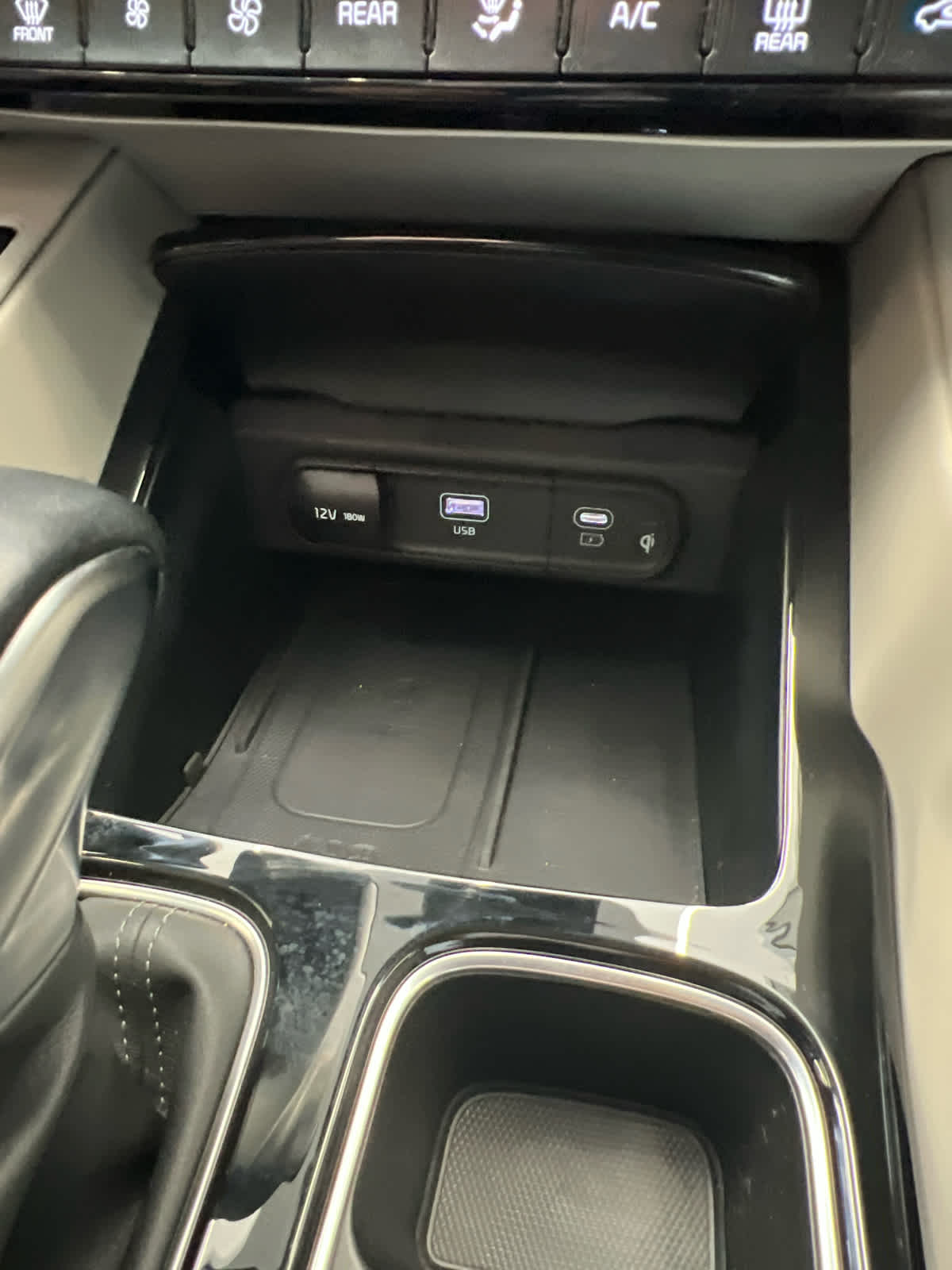 2024 Kia Telluride SX Prestige Glacial White Pearl at Beck & Masten Kia