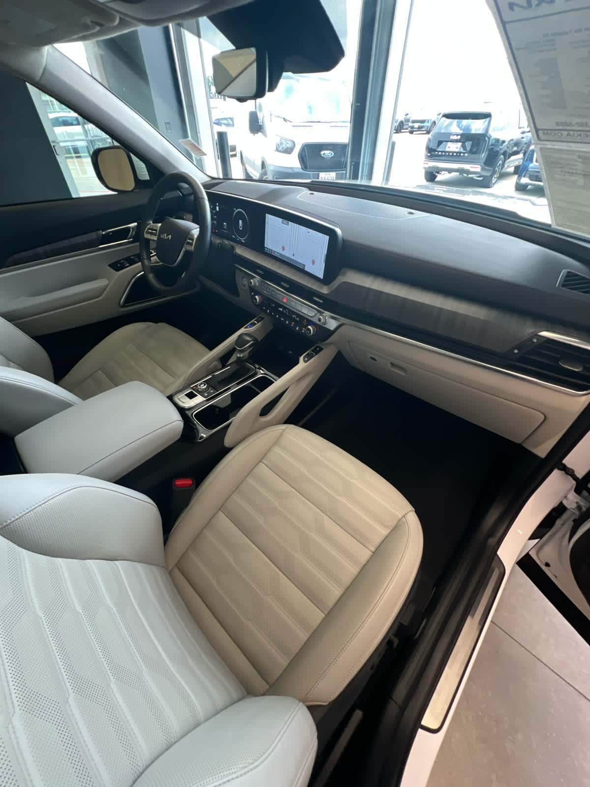 2024 Kia Telluride SX Prestige Glacial White Pearl at Beck & Masten Kia