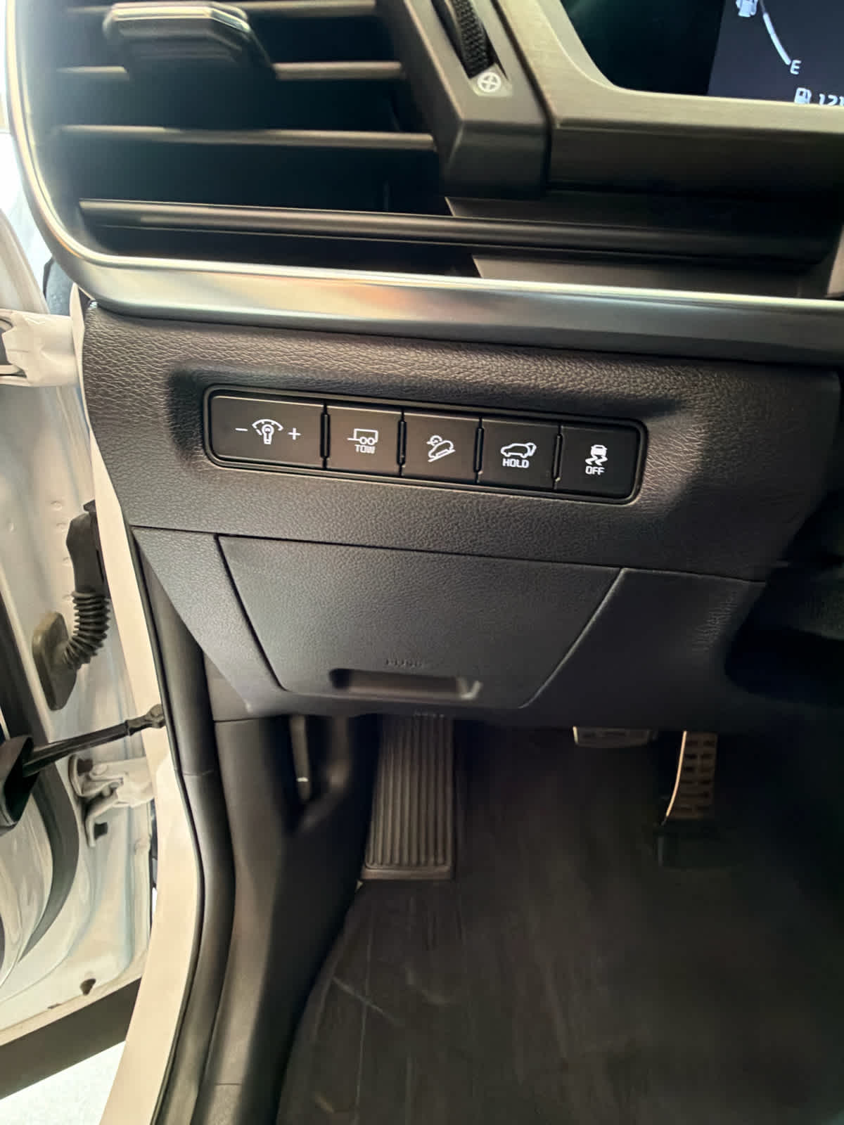 2023 Kia Telluride photo 19 of 45