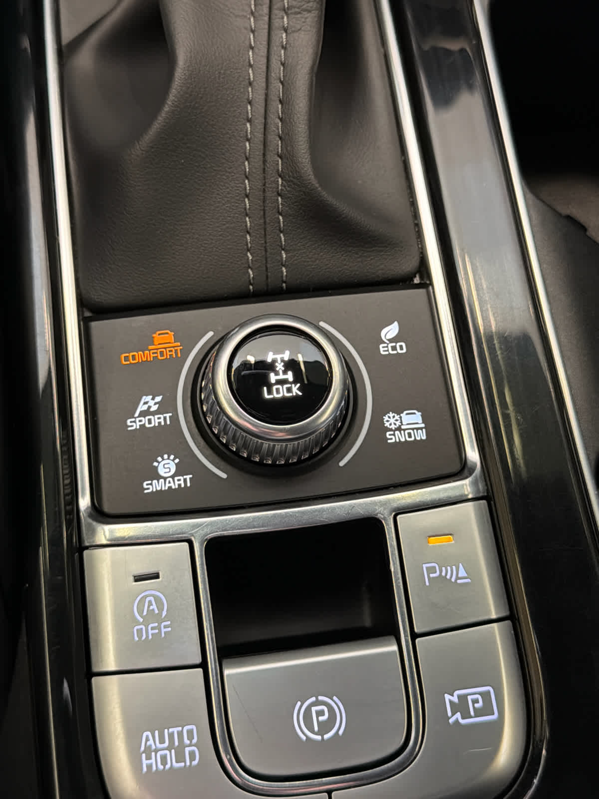 2023 Kia Telluride photo 22 of 45