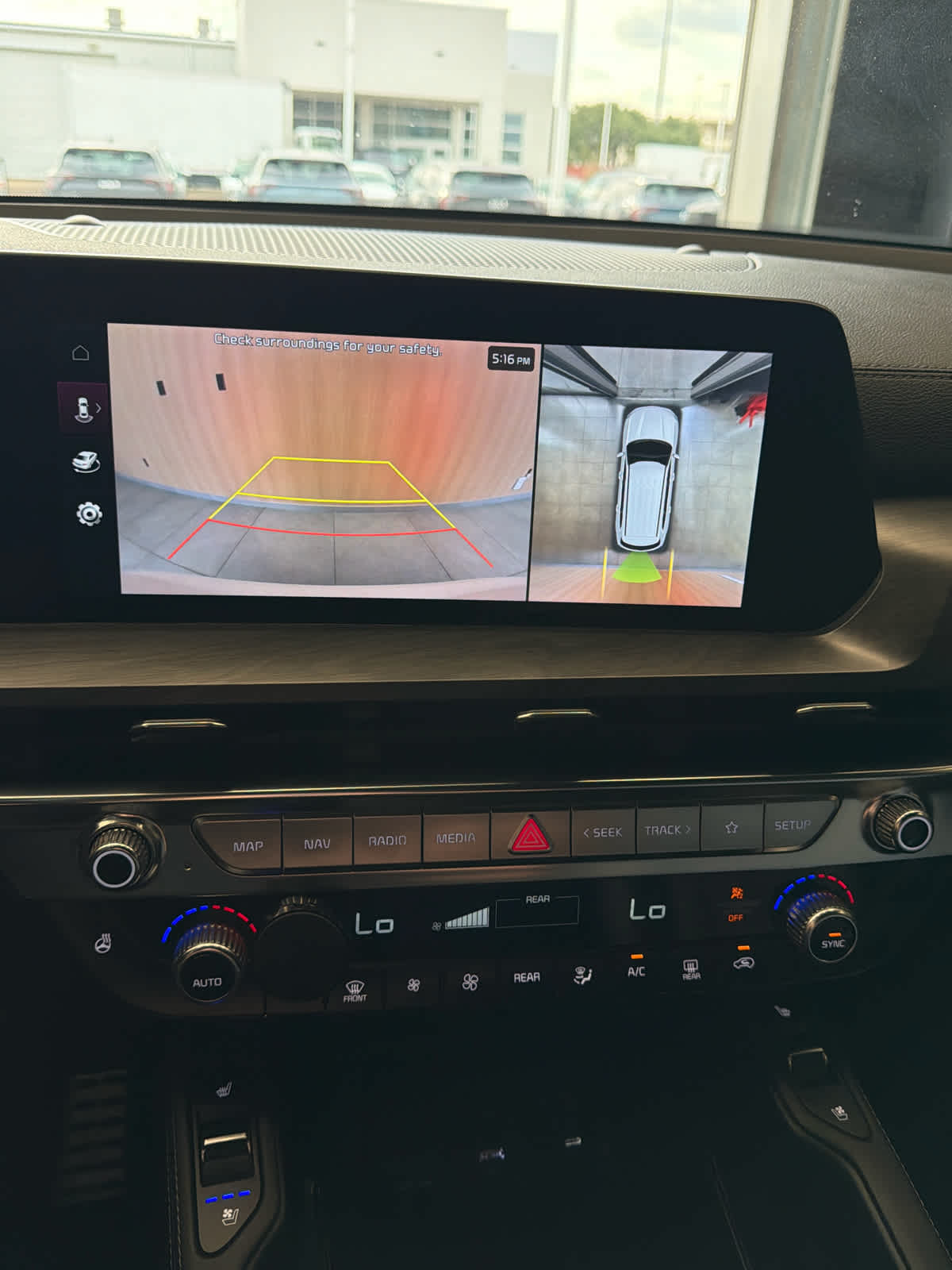 2023 Kia Telluride photo 30 of 45