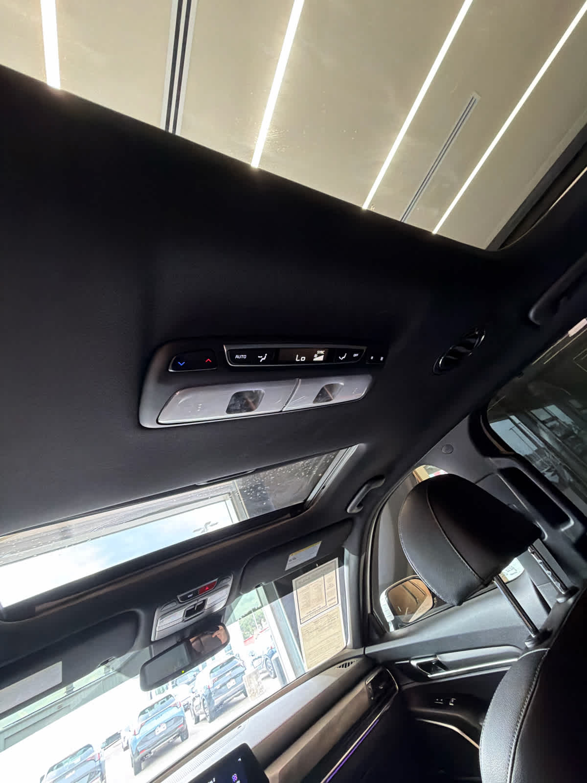 2023 Kia Telluride photo 36 of 45