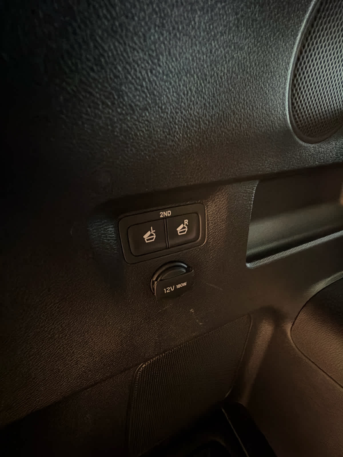2023 Kia Telluride photo 40 of 45
