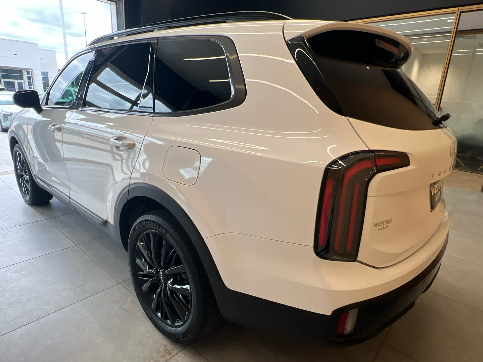 2024 Kia Telluride SX Prestige X-Line - 3