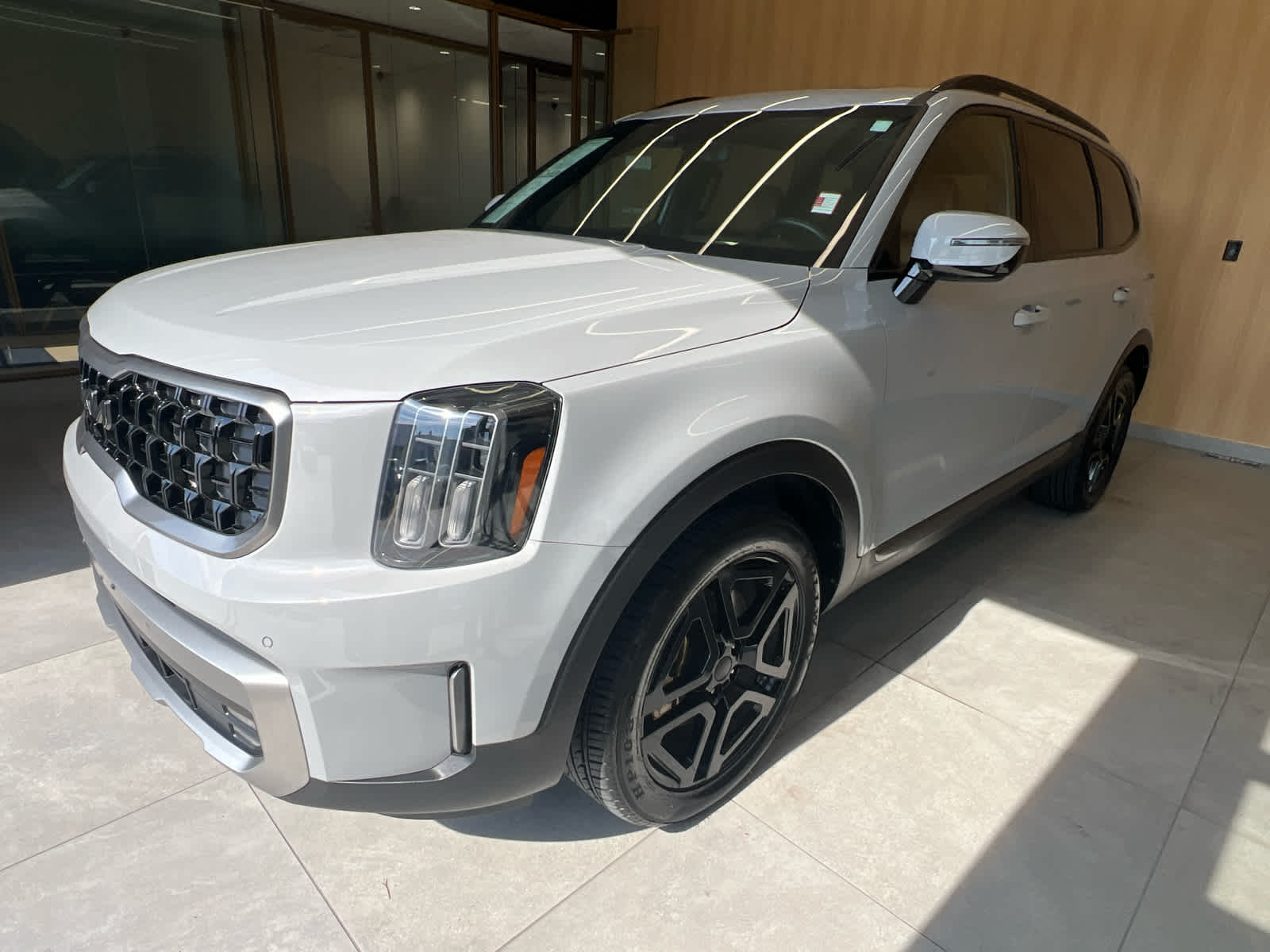 2023 Kia Telluride SX Prestige X-Line - 1