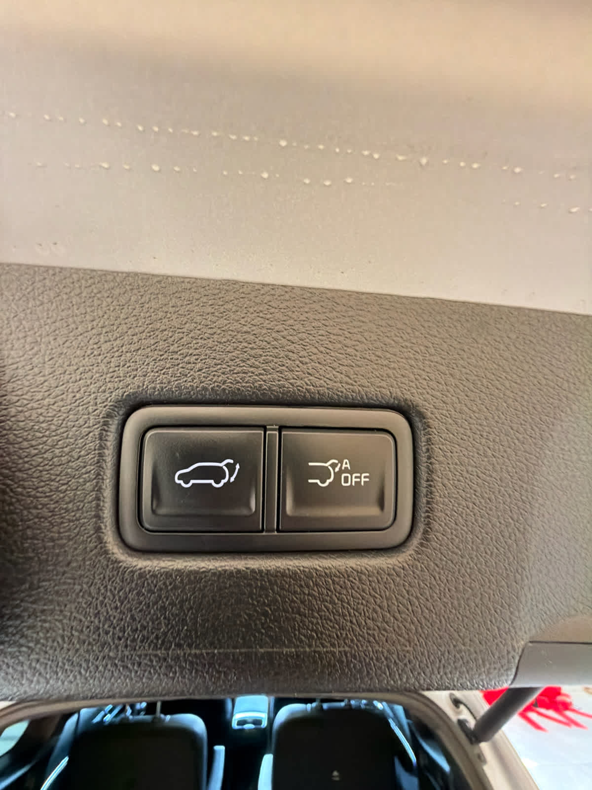2024 Kia Telluride photo 42 of 45