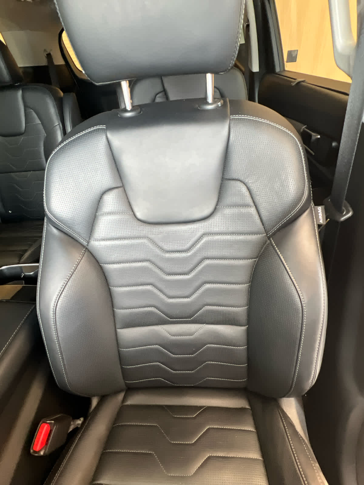 2022 Kia Telluride SX Glacial White Pearl at Westside Kia