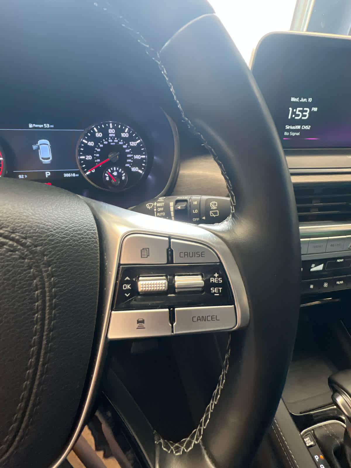2022 Kia Telluride SX Glacial White Pearl at Westside Kia