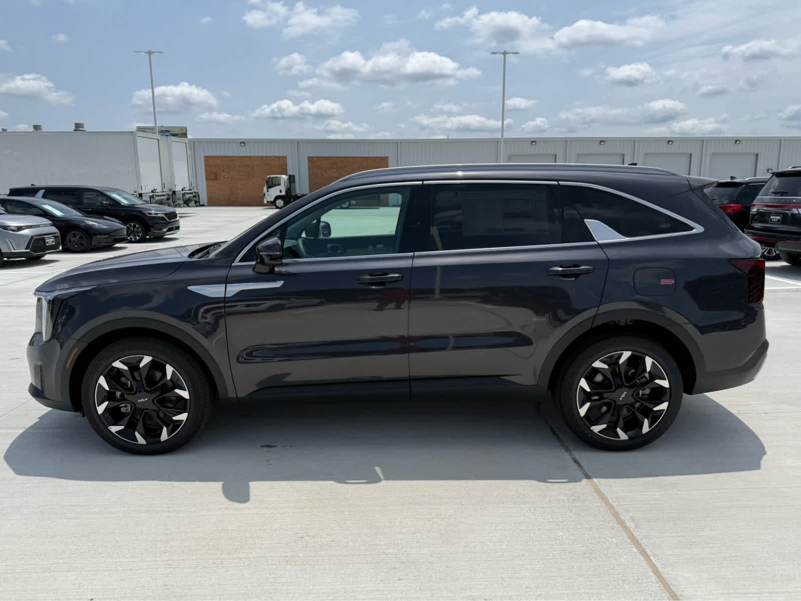 2025 Kia Sorento EX - 1