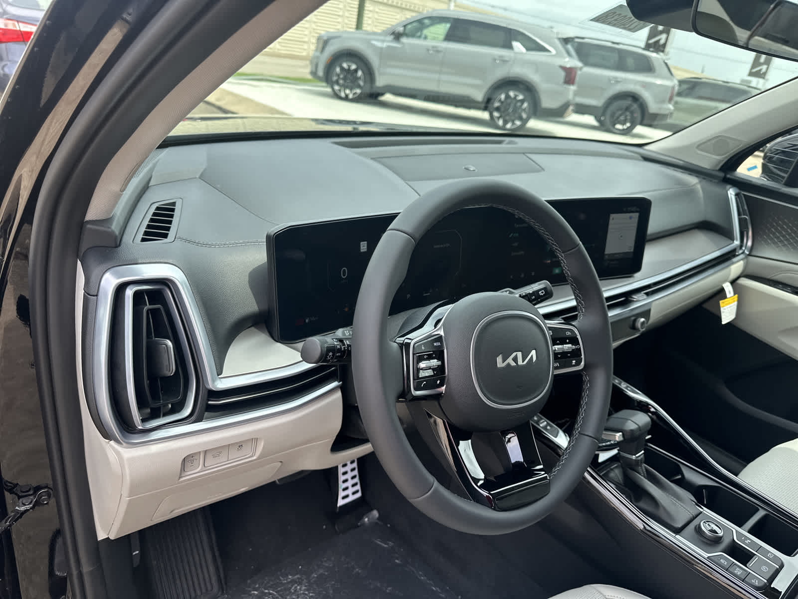 2024 Kia Sorento SX - 5