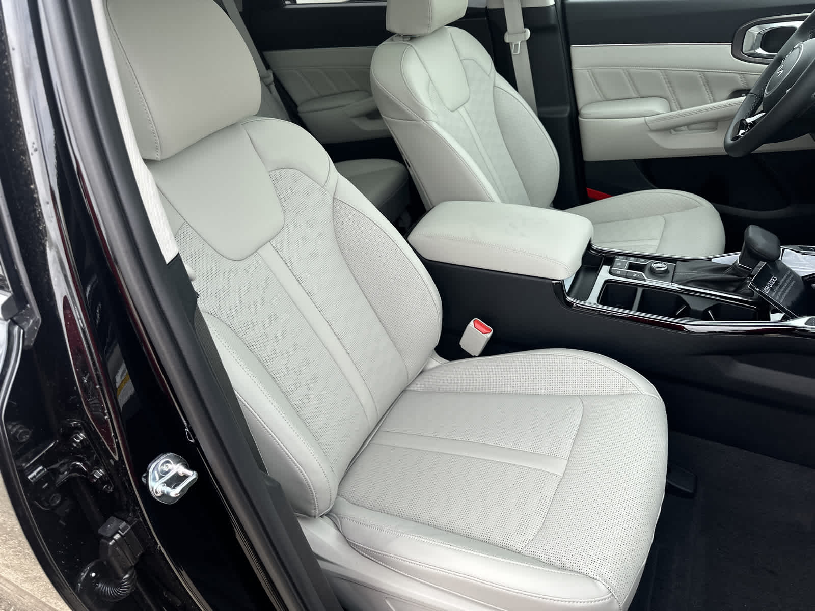 2024 Kia Sorento SX Black at Westside Kia