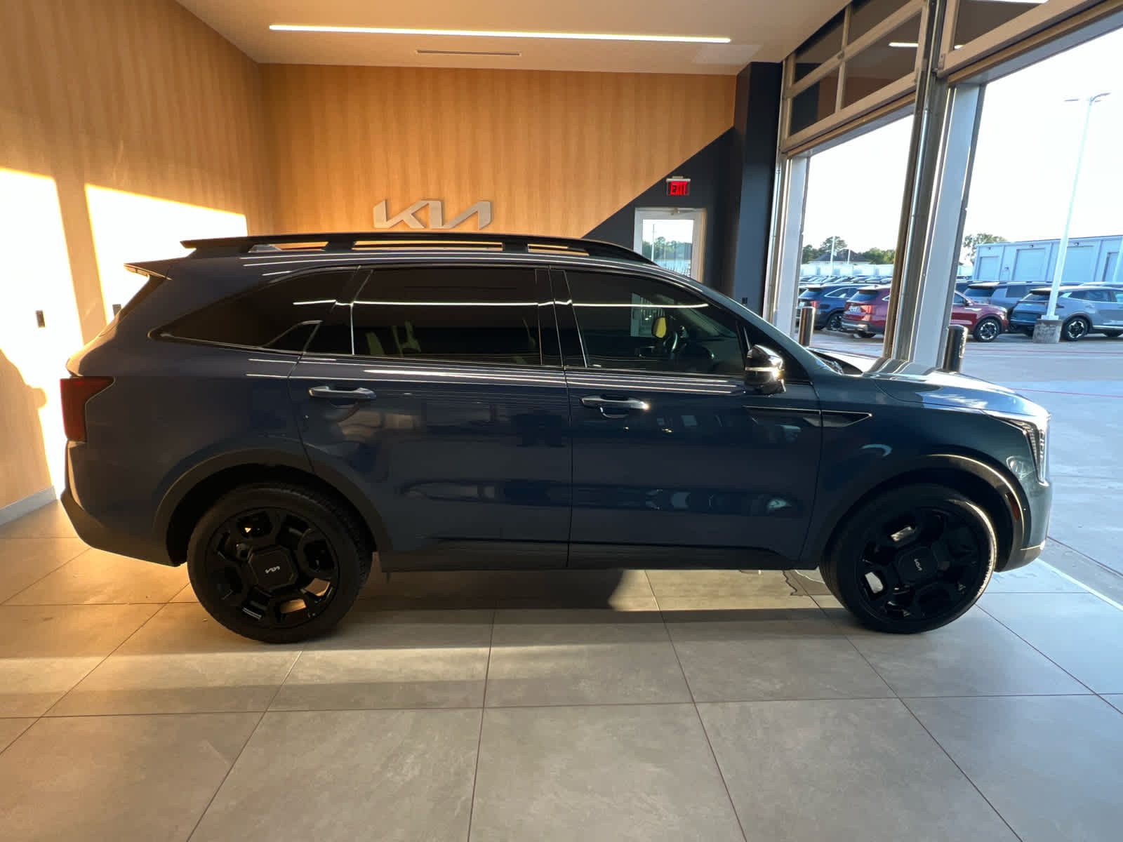 2024 Kia Sorento X-Line SX Prestige - 4