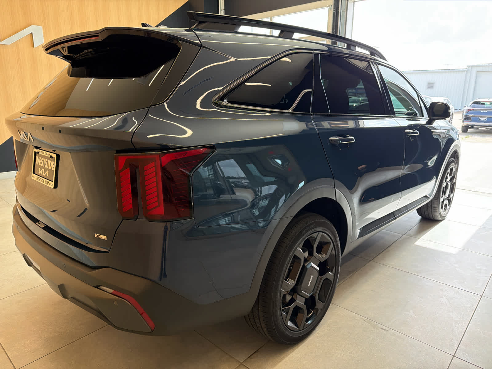2024 Kia Sorento X-Line SX Prestige - 3