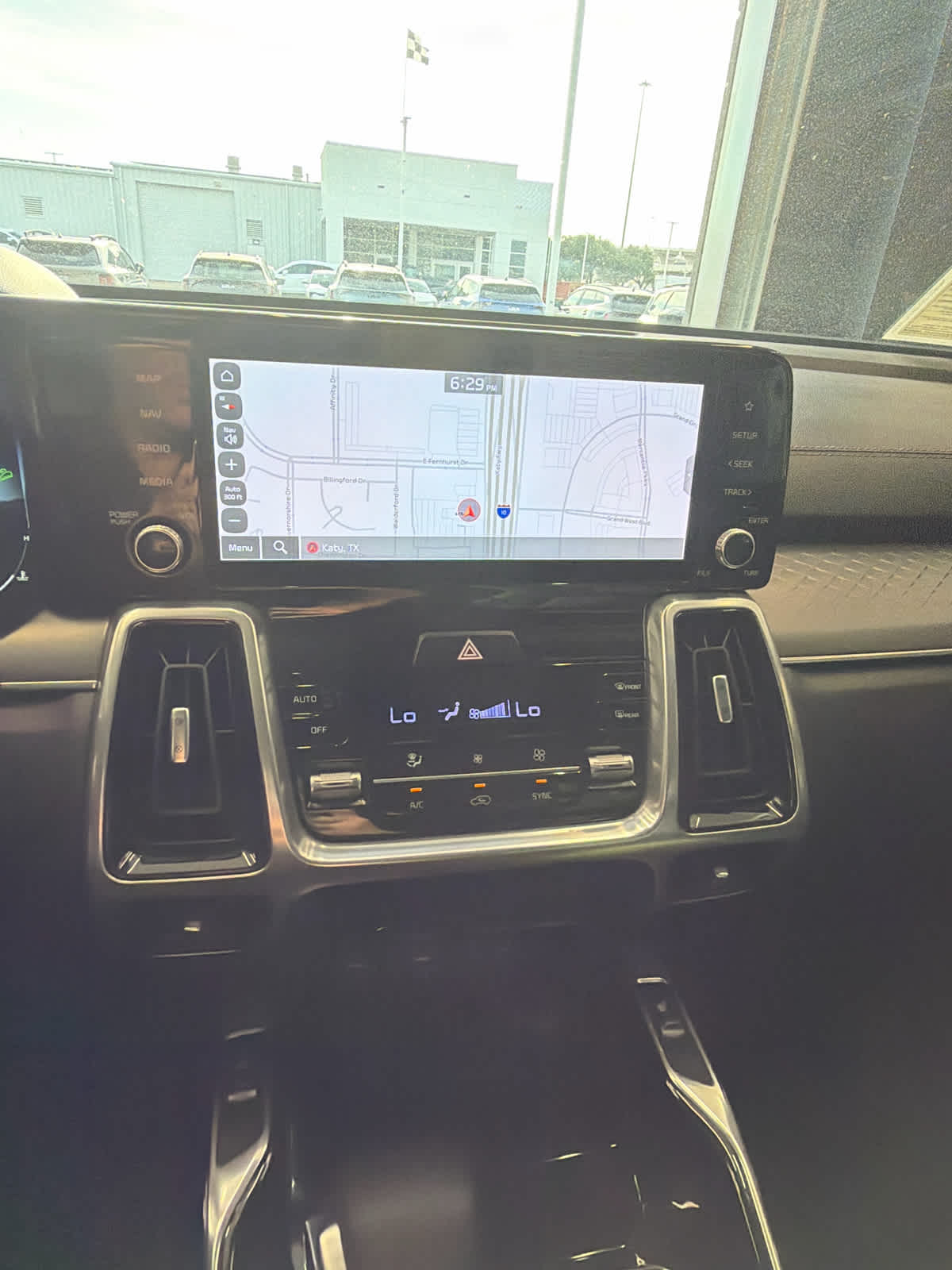 2023 Kia Sorento SX Glacial White Pearl at Baytown Ford
