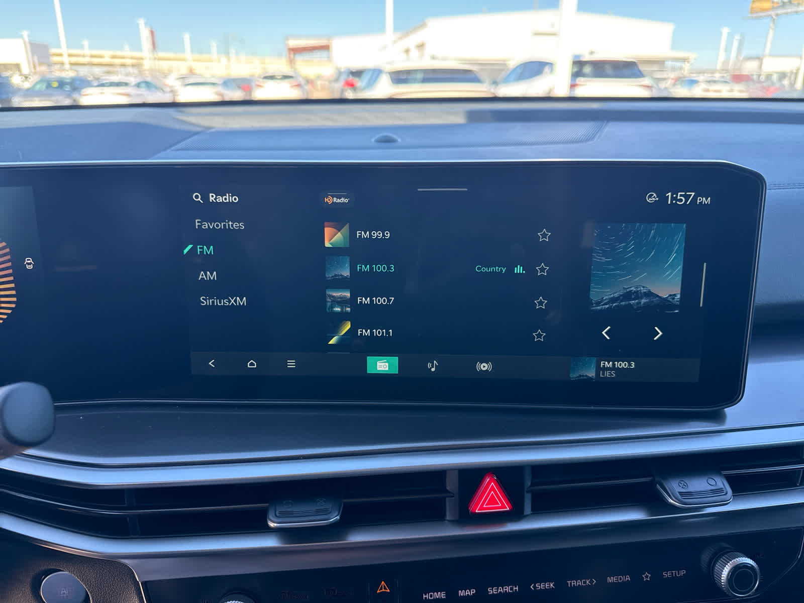 2025 Kia Sorento S - 7