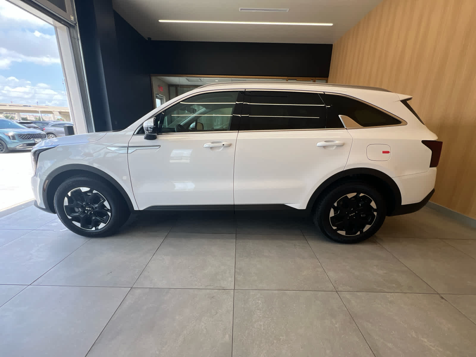 2026 Kia Sorento S - 6