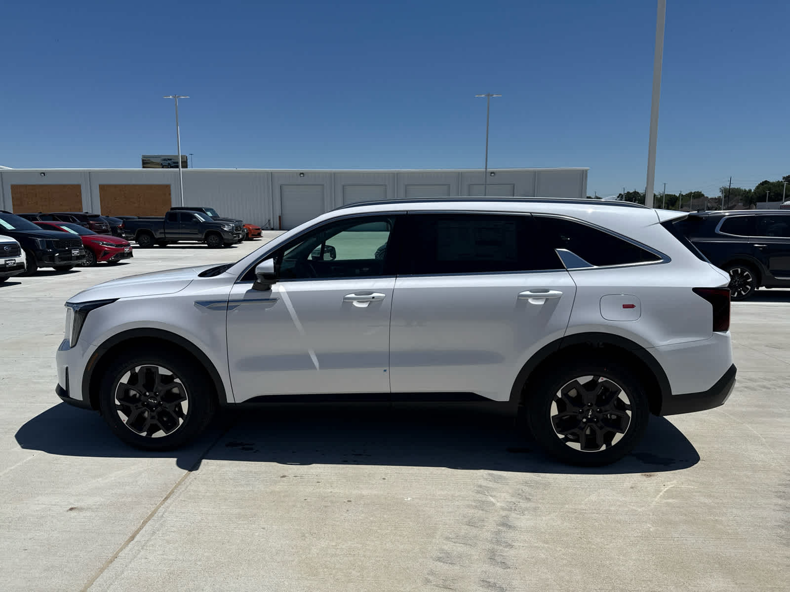 2025 Kia Sorento S - 2