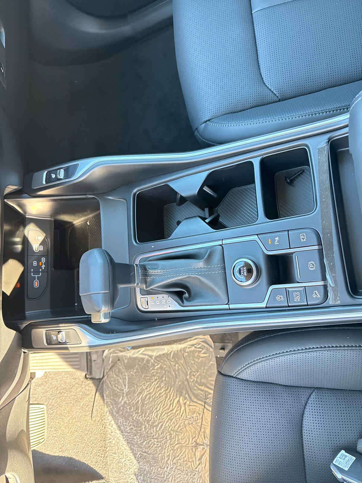 2025 Kia Sorento S - 10
