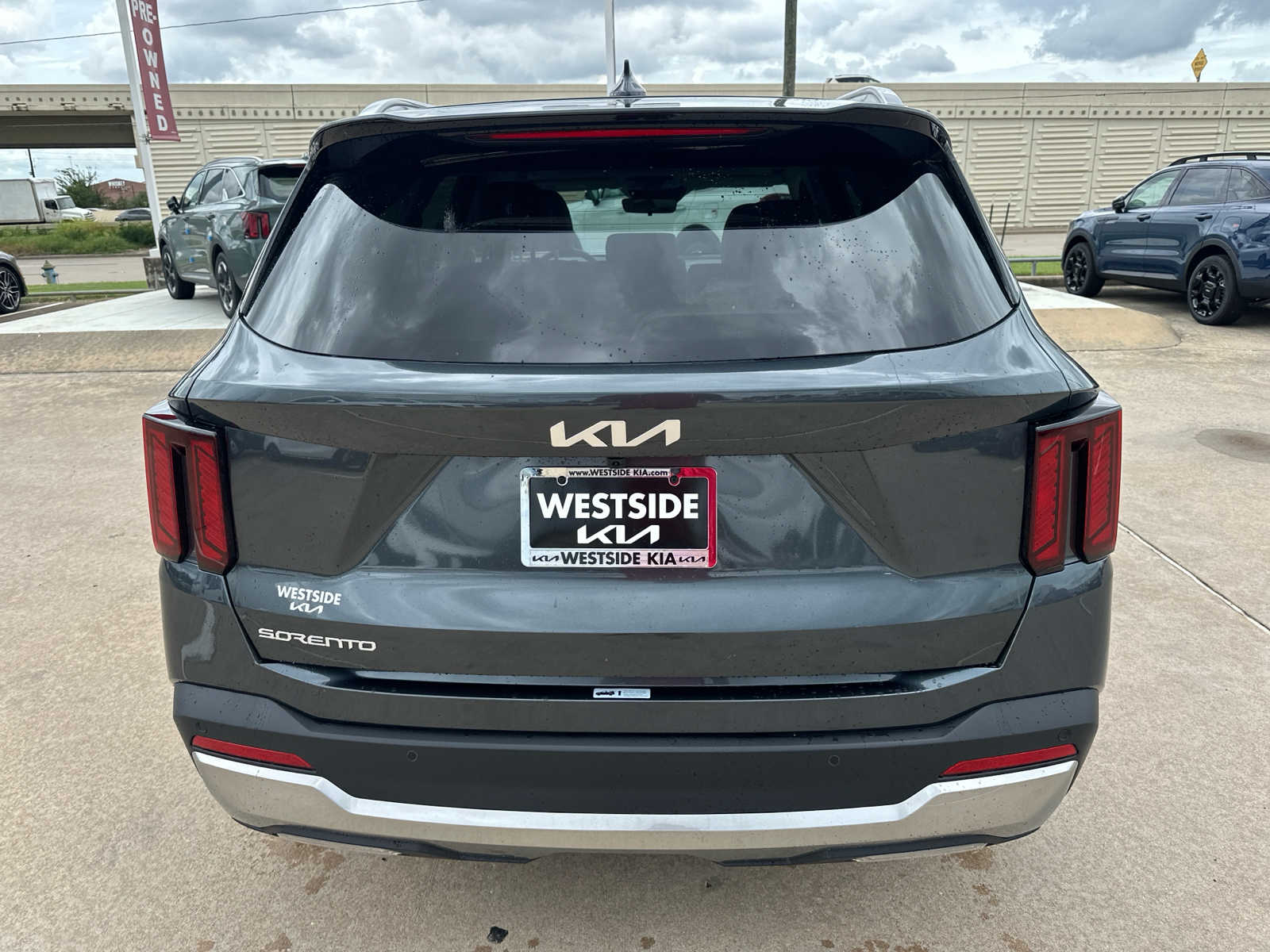 2025 Kia Sorento S - 2