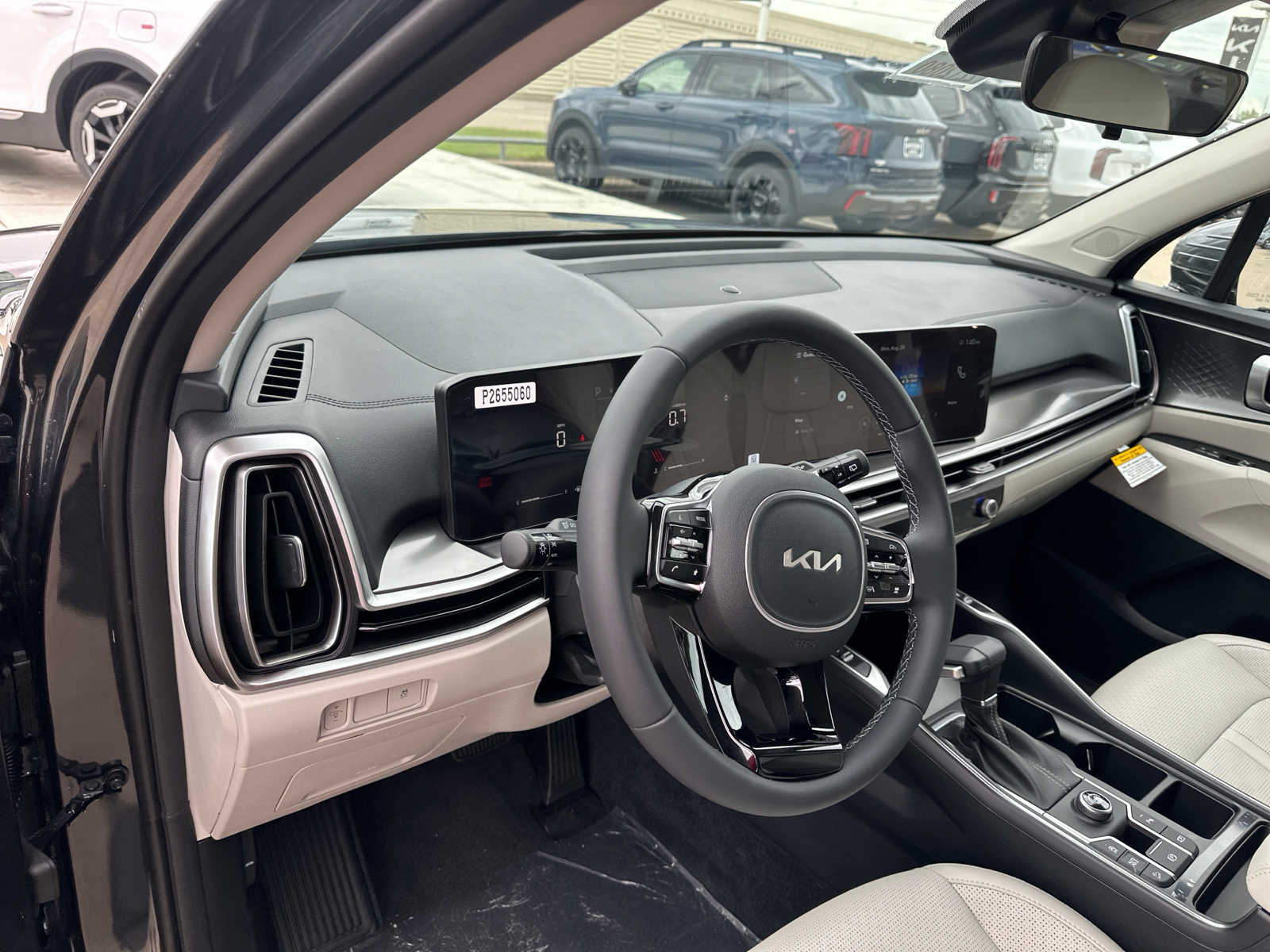 2025 Kia Sorento S - 5