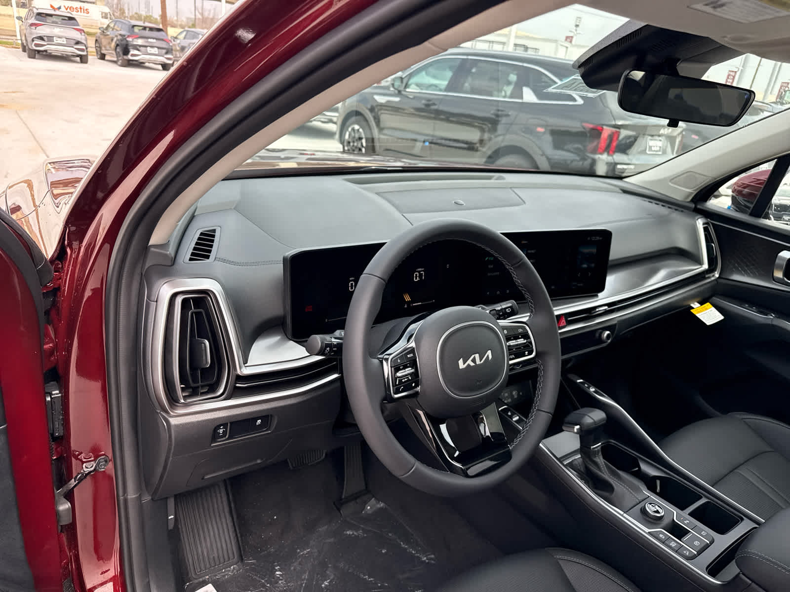 2025 Kia Sorento S - 5