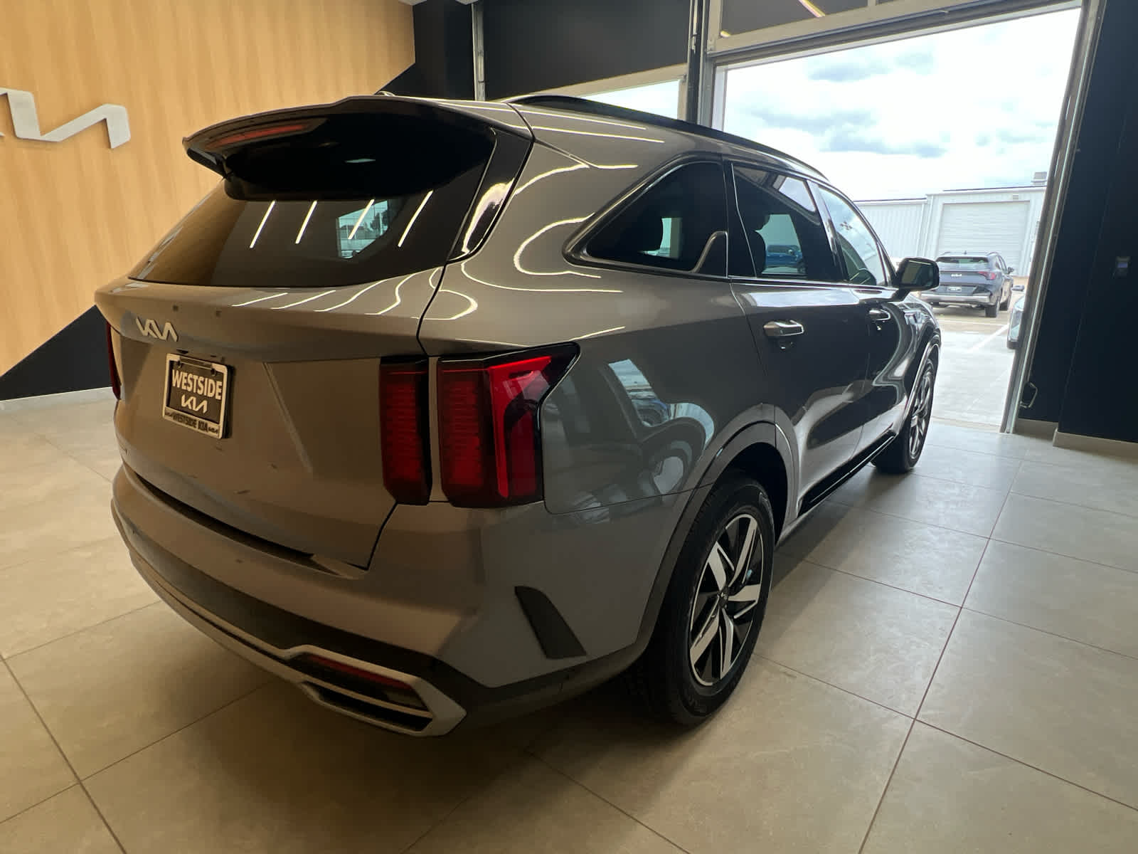 2023 Kia Sorento S - 3