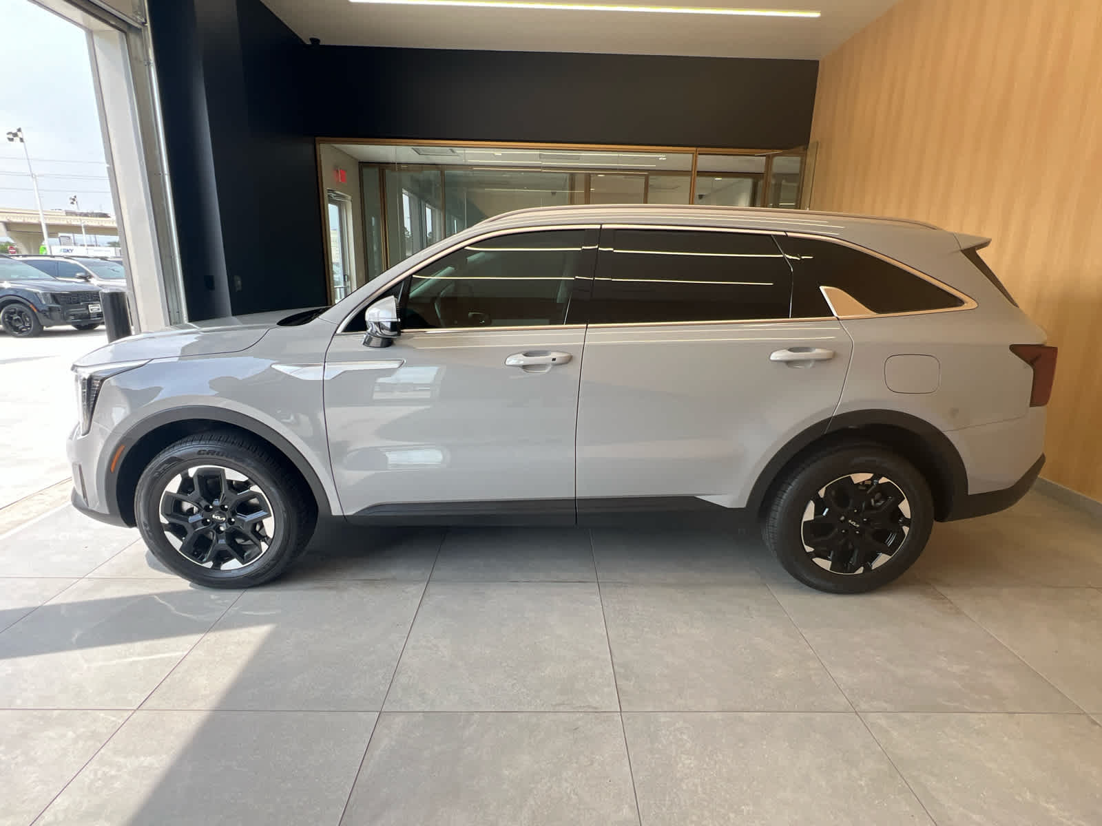 2026 Kia Sorento S - 6