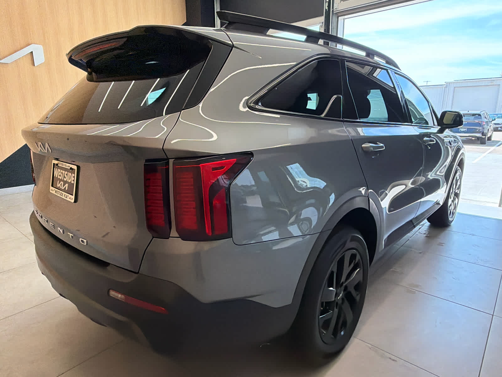 2022 Kia Sorento X-Line S - 4
