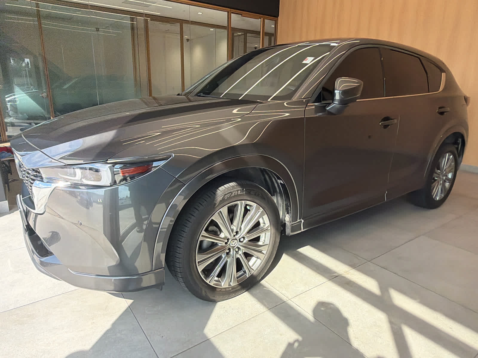 2023 Mazda CX-5 photo 2 of 39
