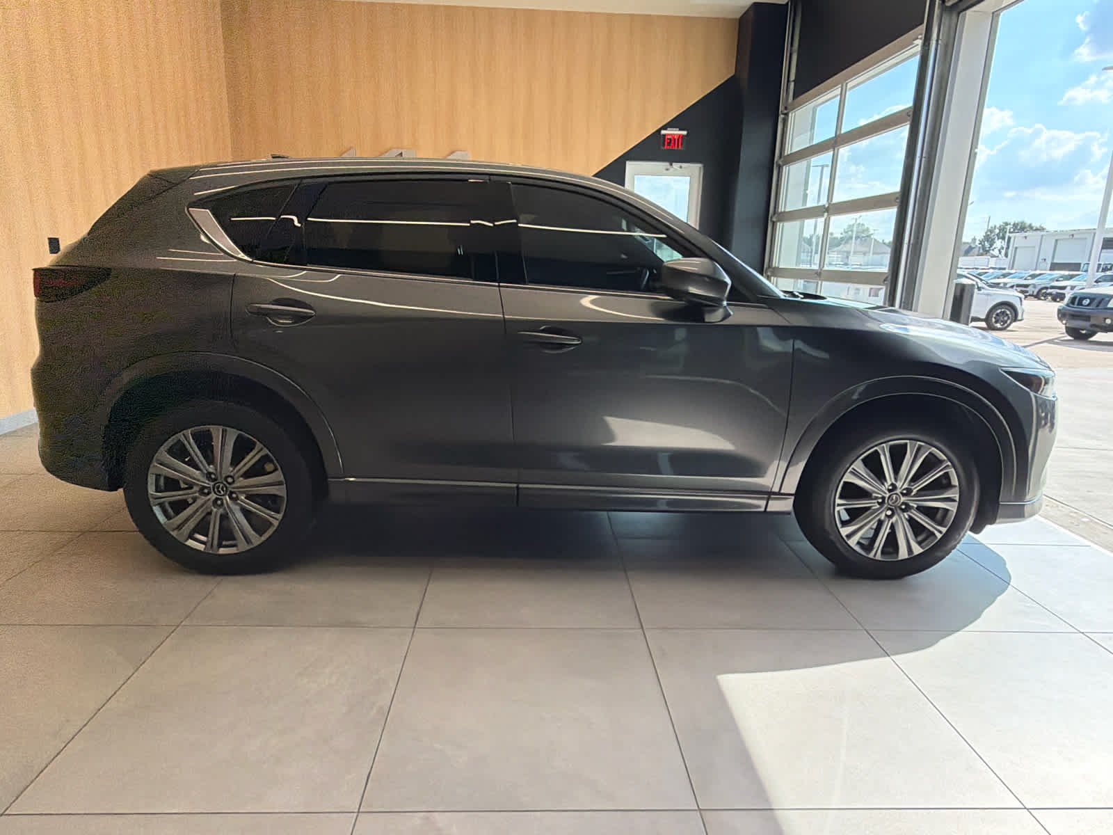2023 Mazda CX-5 photo 5 of 39