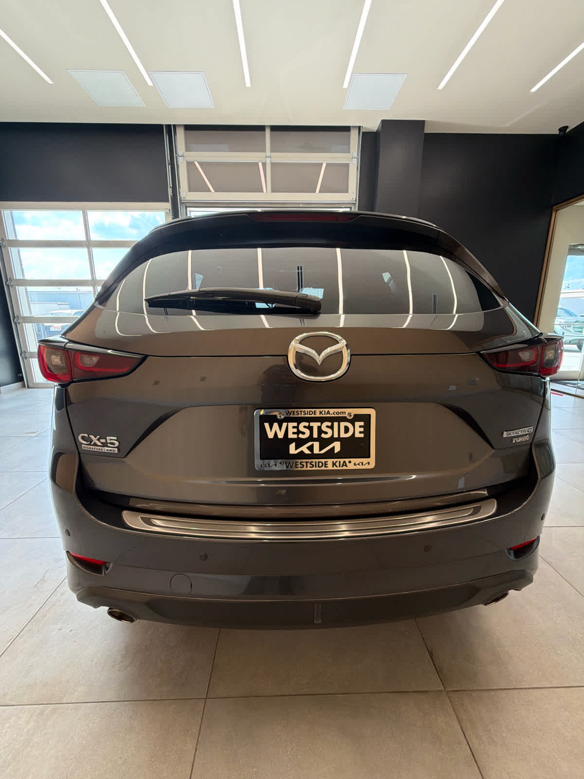 2023 Mazda CX-5 photo 8 of 39