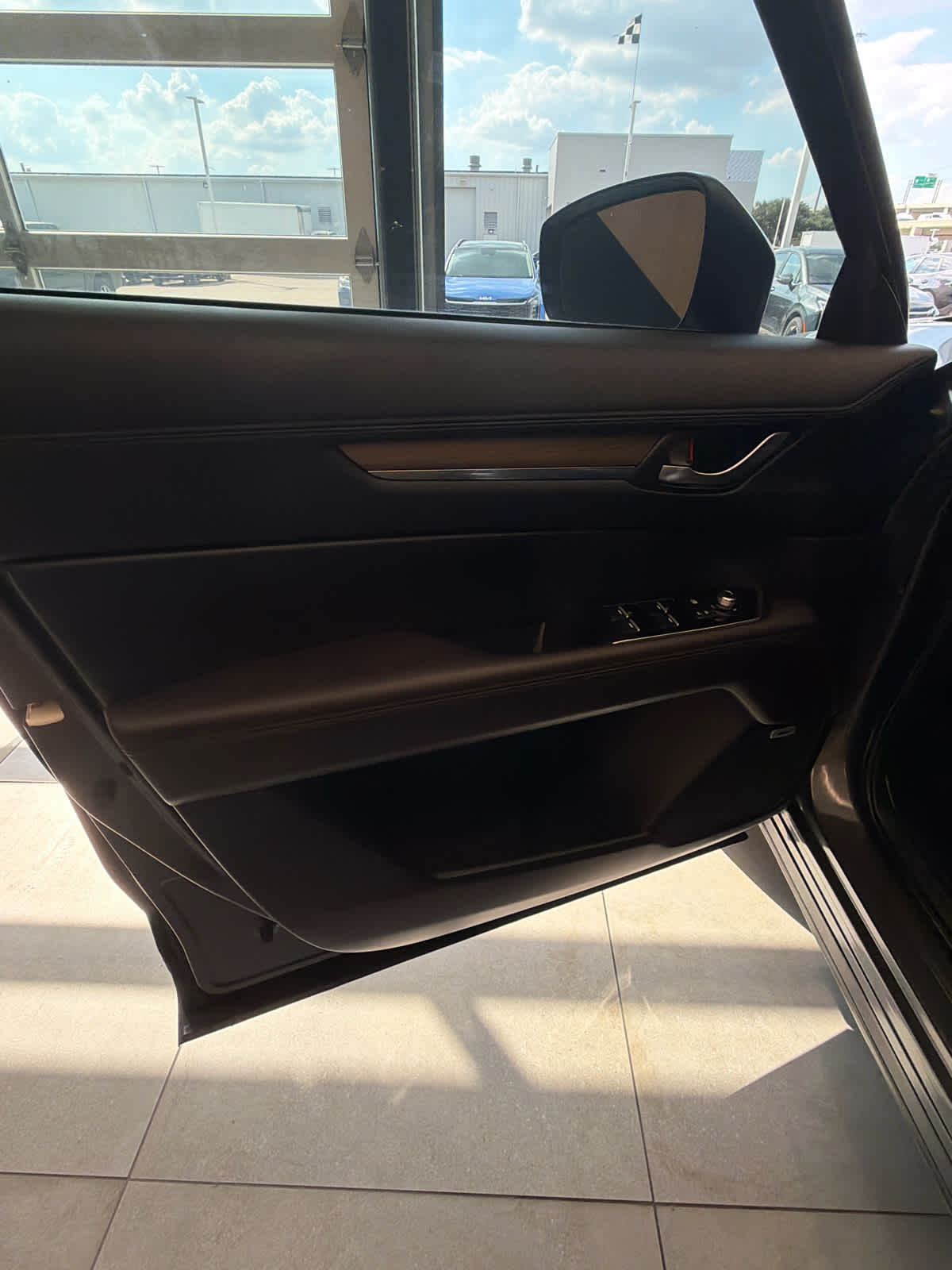 2023 Mazda CX-5 photo 14 of 39