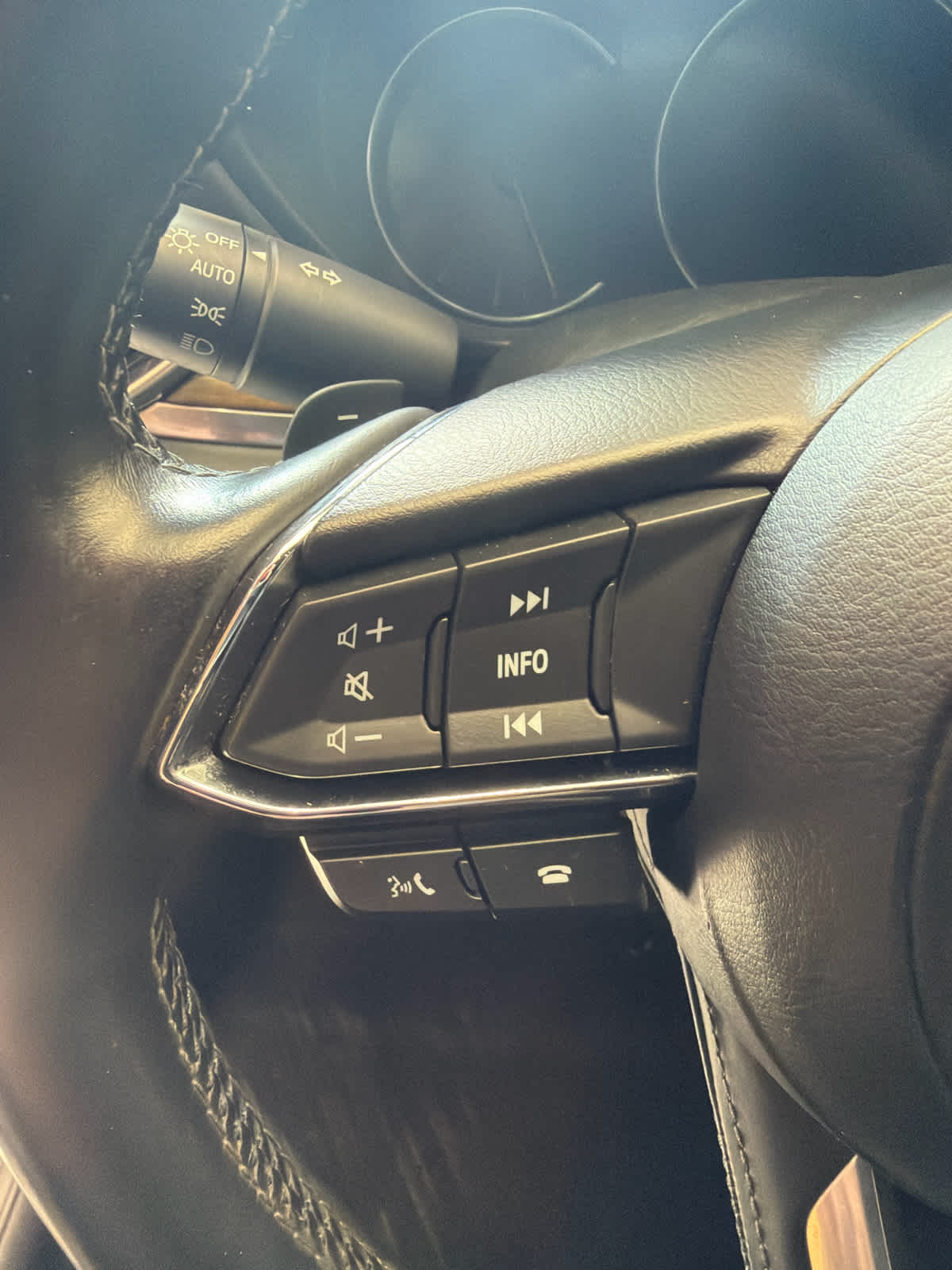 2023 Mazda CX-5 photo 18 of 39