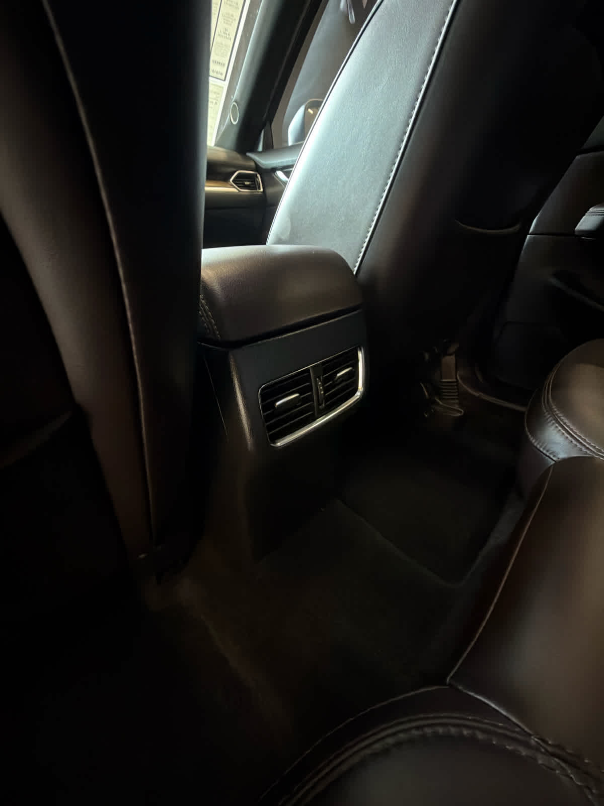 2023 Mazda CX-5 photo 31 of 39