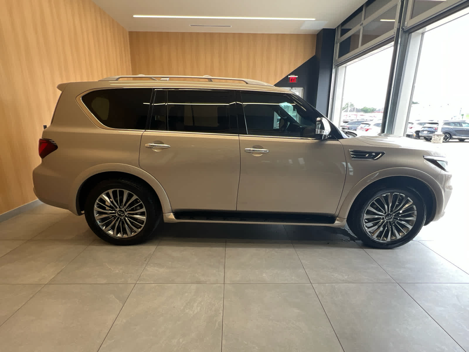 2021 INFINITI QX80 SENSORY - 4