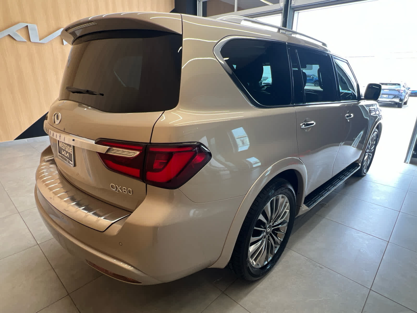 2021 INFINITI QX80 SENSORY - 3