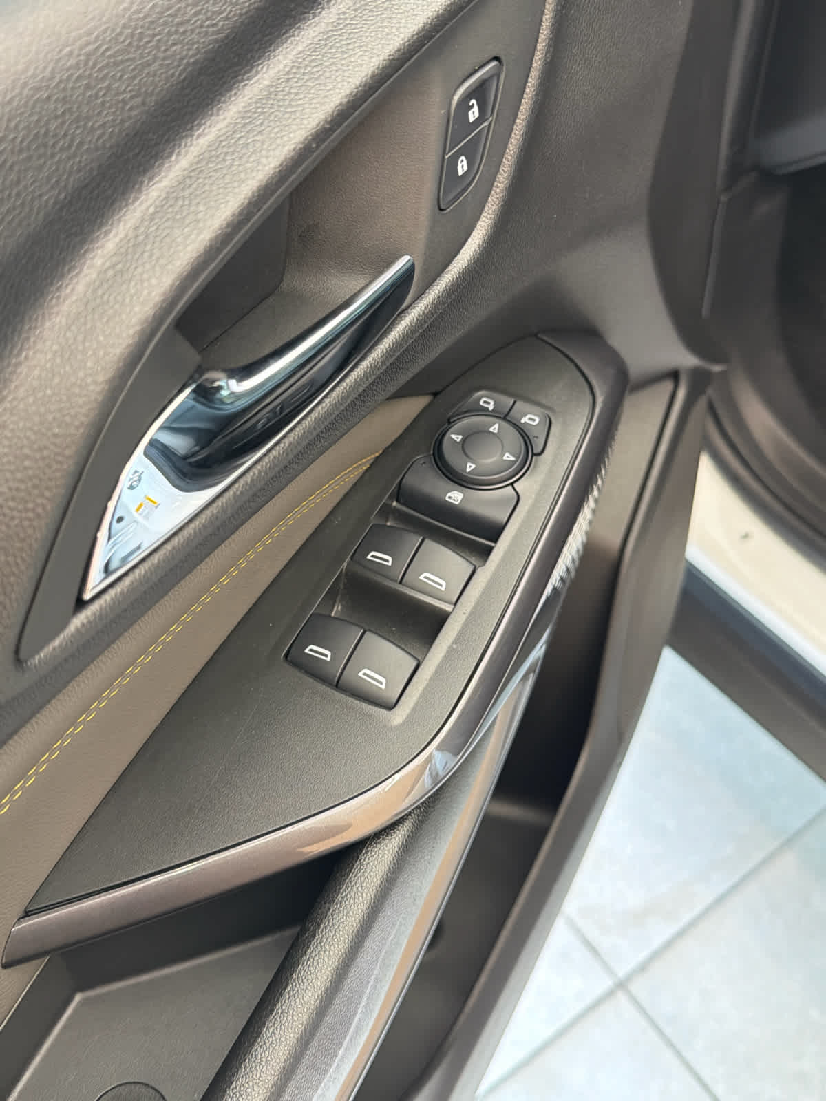 2025 Chevrolet Trax ACTIV Summit White at Beck & Masten Kia