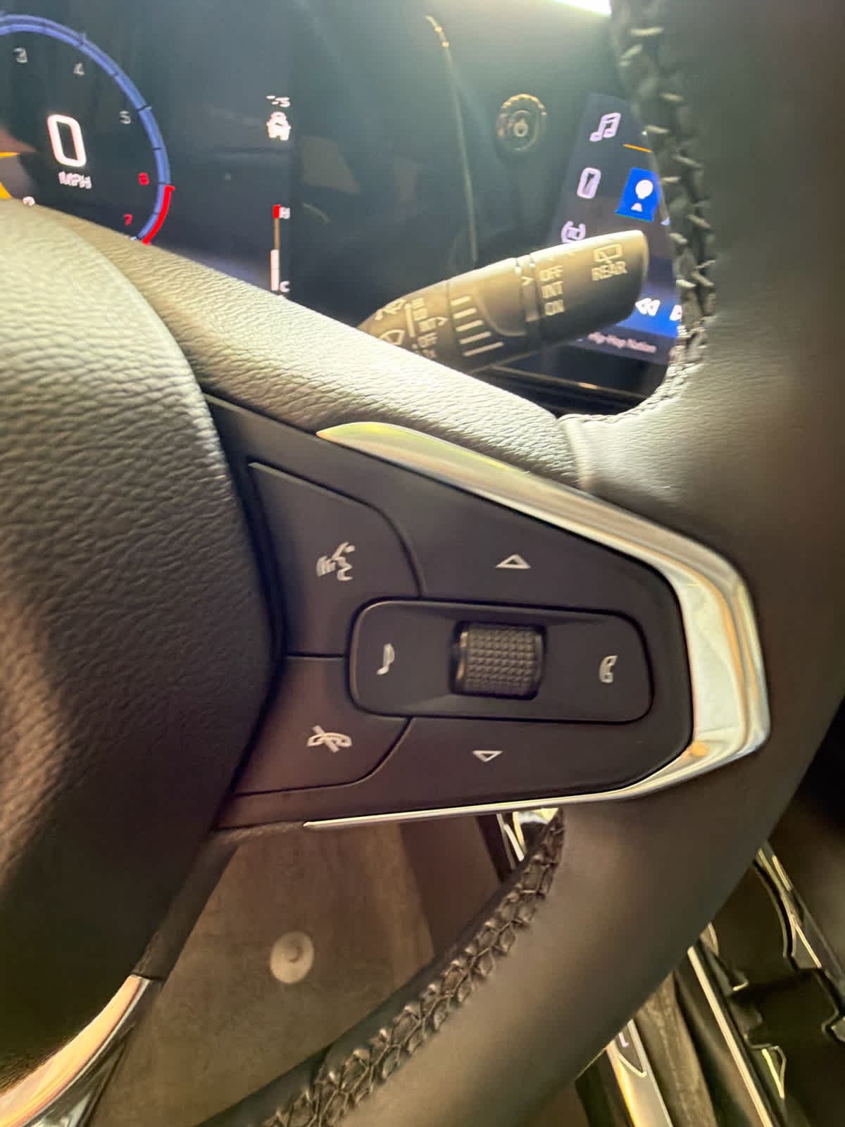 2025 Chevrolet Trax ACTIV Summit White at Beck & Masten Kia