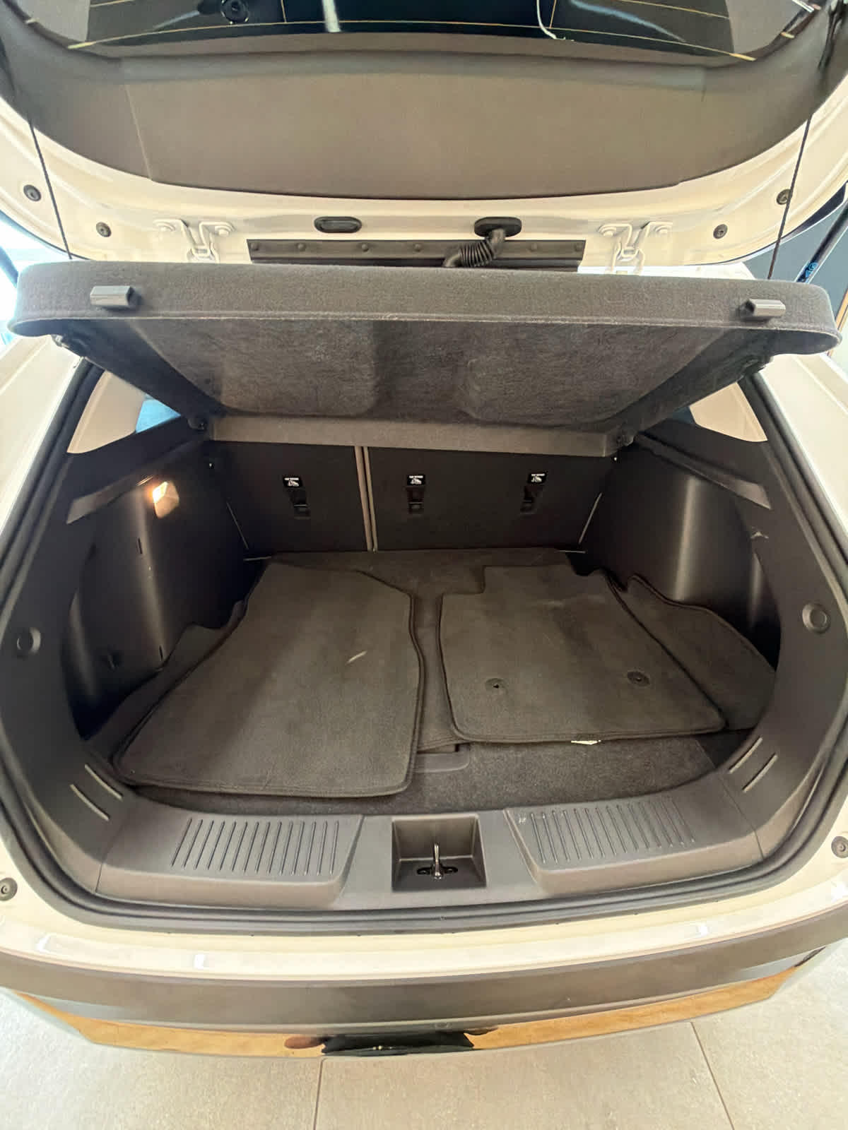 2025 Chevrolet Trax ACTIV Summit White at Beck & Masten Kia
