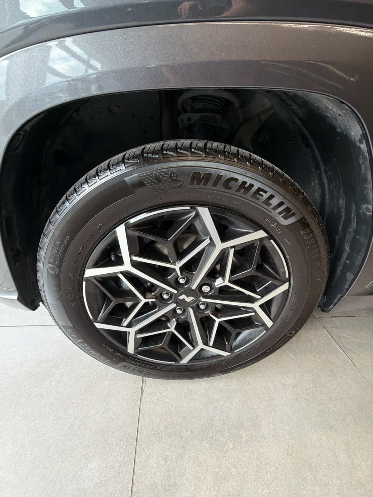 2024 Hyundai Tucson Hybrid photo 11 of 37