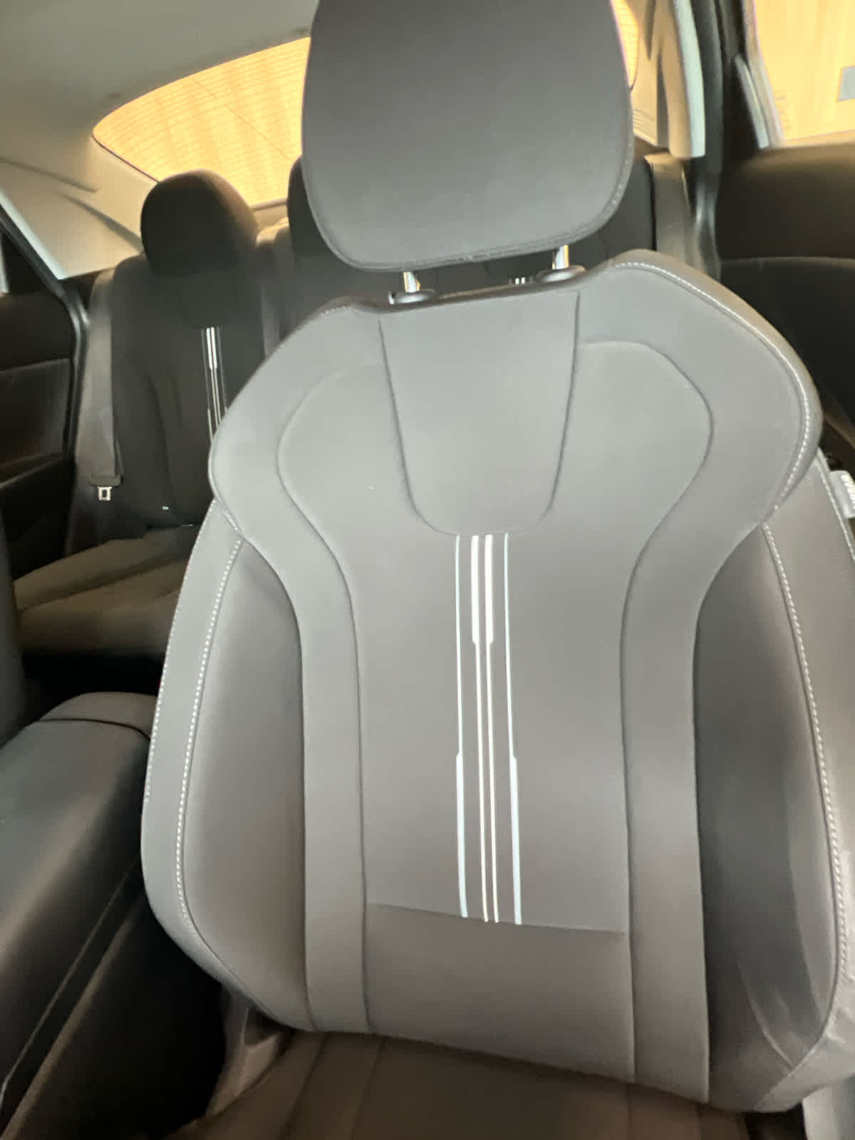 2022 Hyundai Elantra SEL - 11
