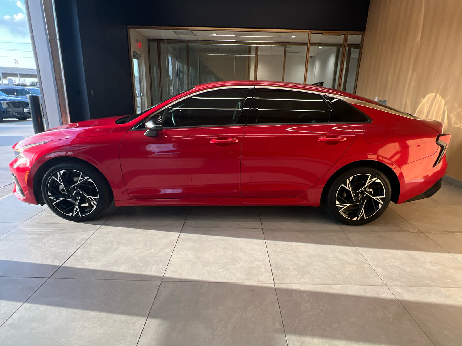 2025 Kia K5 GT-Line - 6