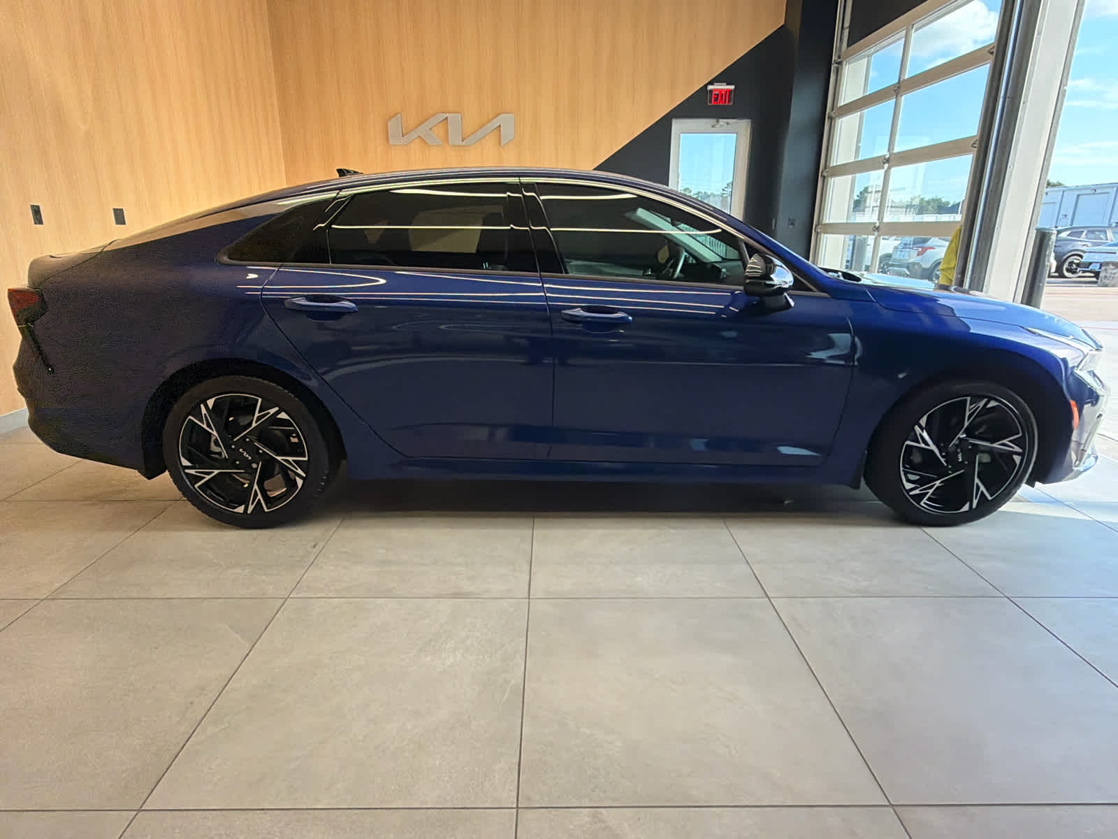 2025 Kia K5 GT-Line - 4