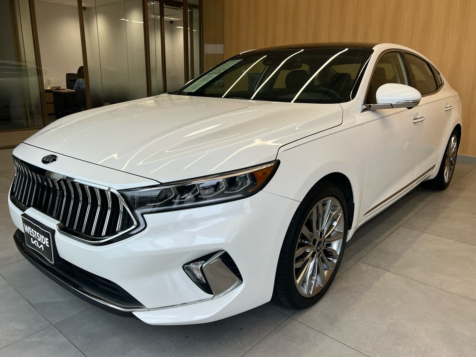 2020 Kia Cadenza Limited - 1
