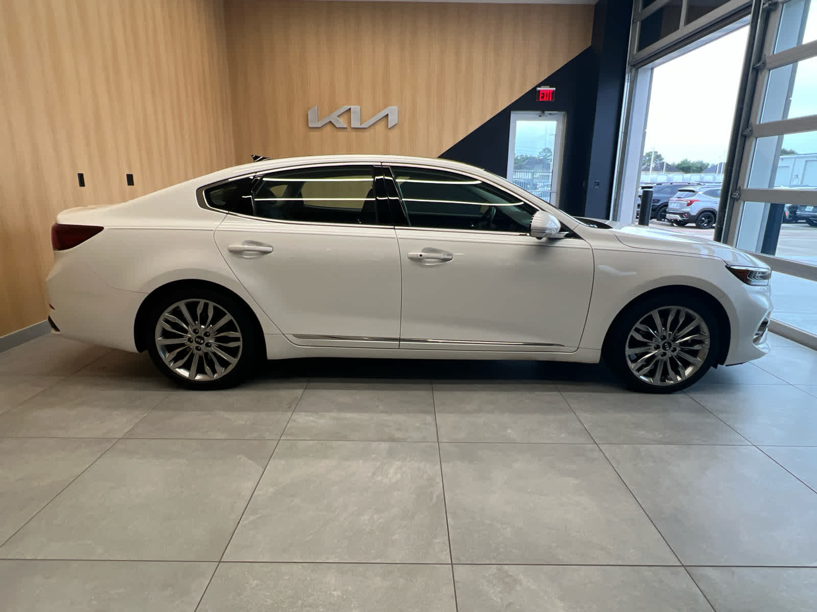 2020 Kia Cadenza Limited - 4