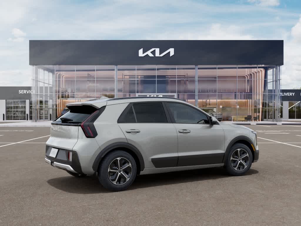 2027 Kia Niro photo 6 of 27