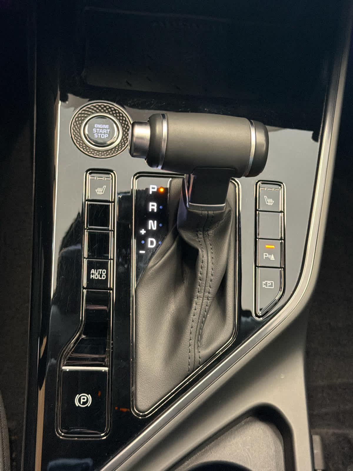 2023 Kia Niro photo 22 of 32
