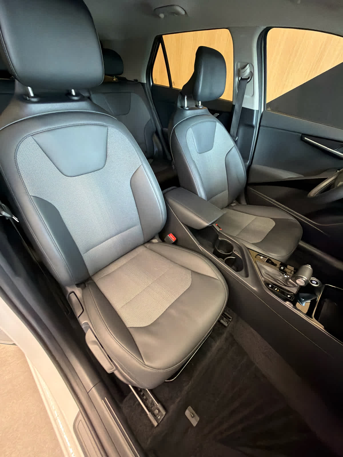 2023 Kia Niro photo 30 of 32