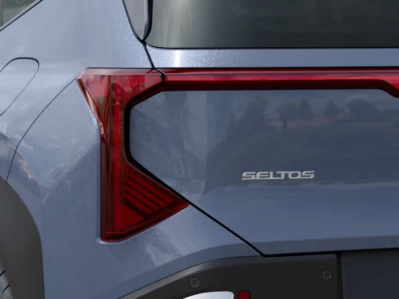 2027 Kia Seltos photo 11 of 27